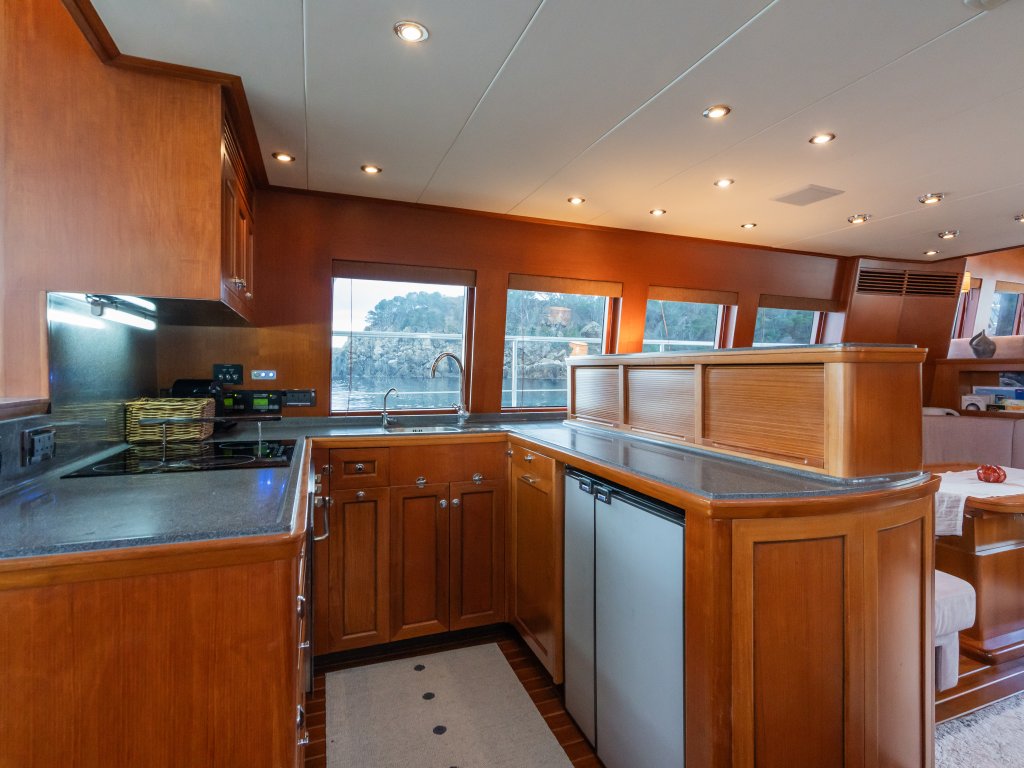 TRADER 64 sunliner