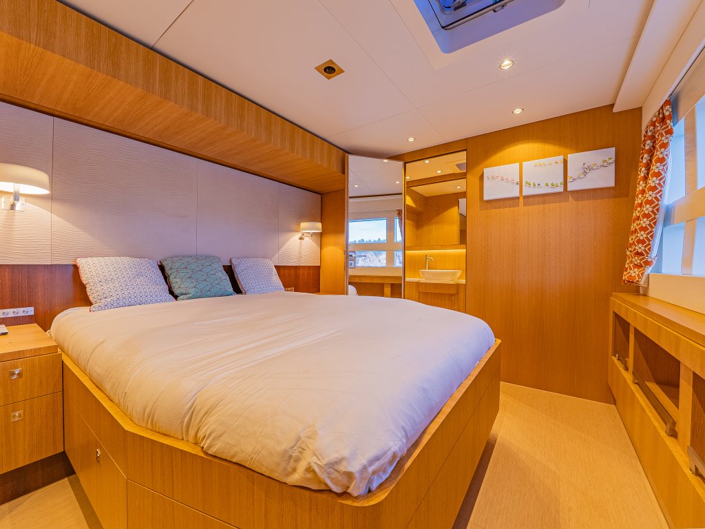 JFA YACHTS Long Island 78 Power