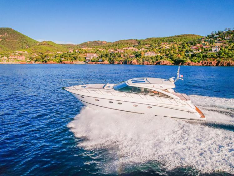 Princess V53