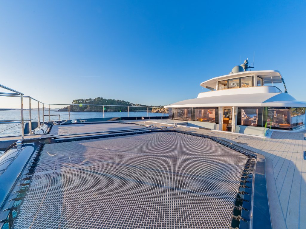 JFA YACHTS Long Island 78 Power